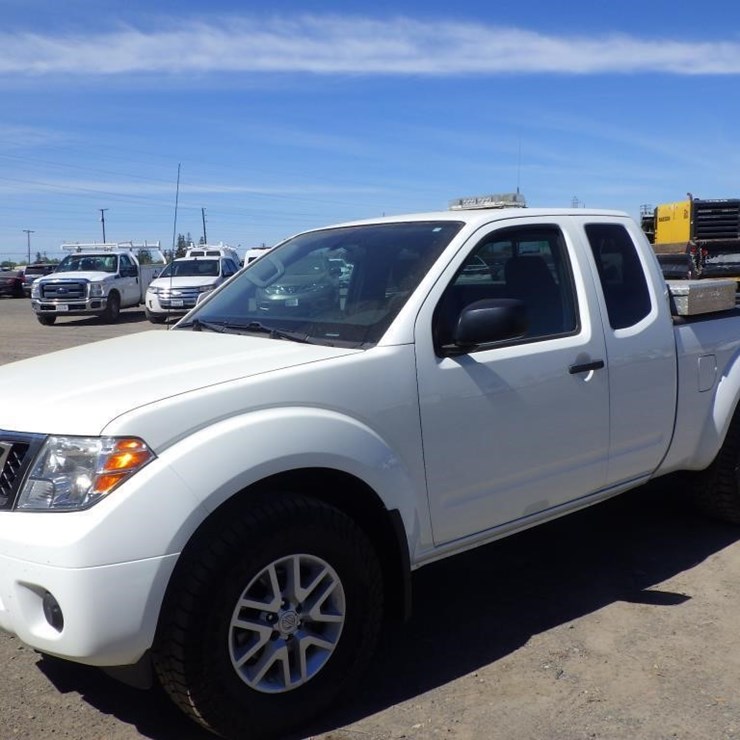 2019 NISSAN FRONTIER