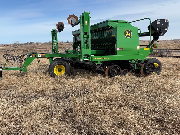 2023-john-deere-1590-image-1