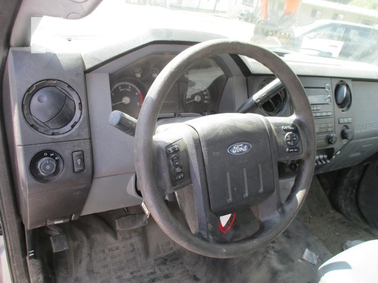 2014-ford-f350-image-10