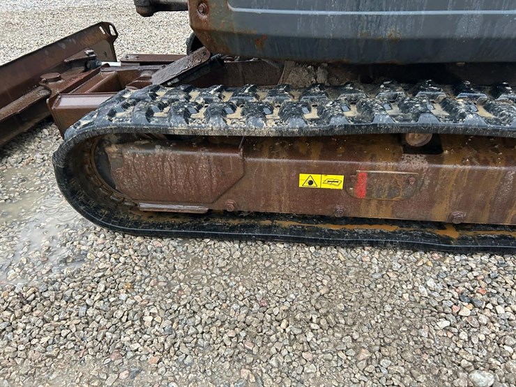 2017-bobcat-e35-image-17