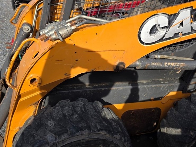 2011-case-sr200-image-24