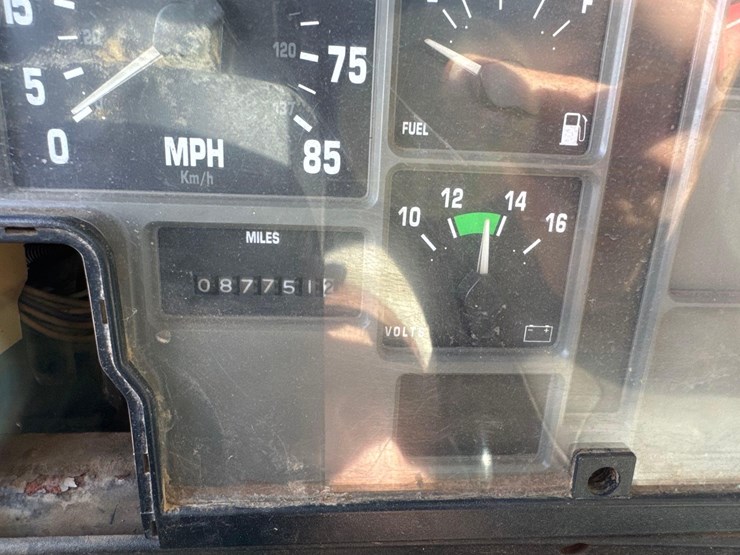 1999-international-4700-image-19