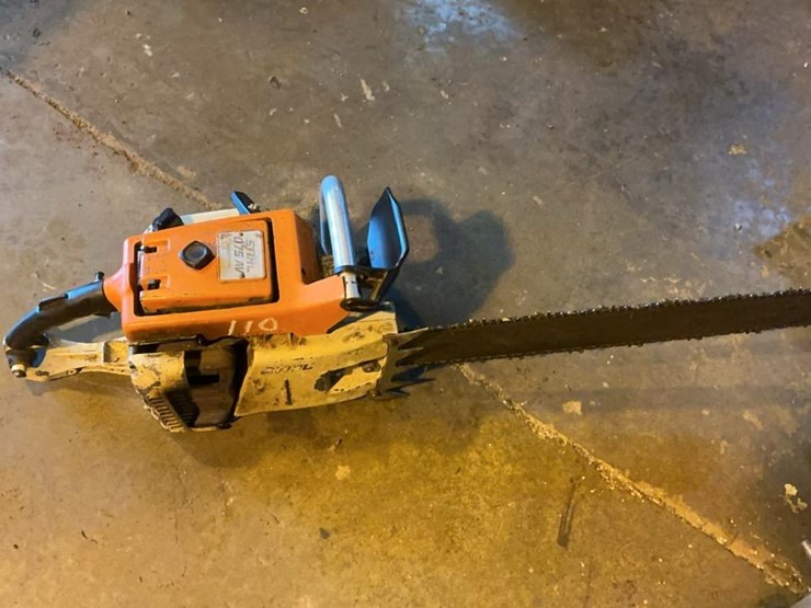 #110-•-stihl-075-av-chainsaw-image-3