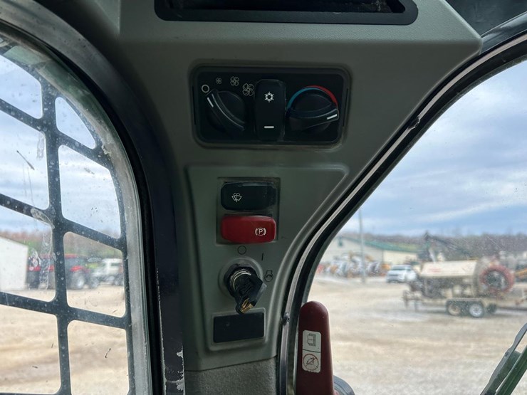 caterpillar-259d3-image-25