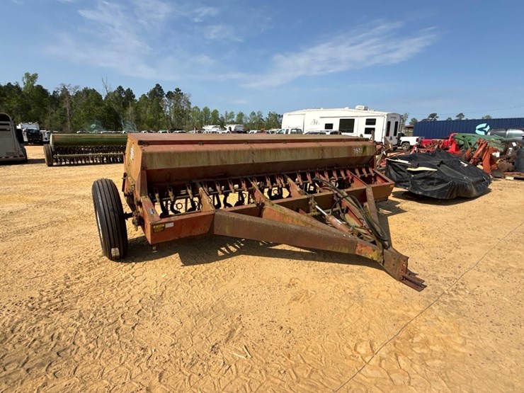 international-12-image-1