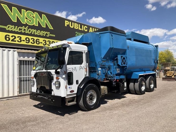 2018-peterbilt-520-image-2