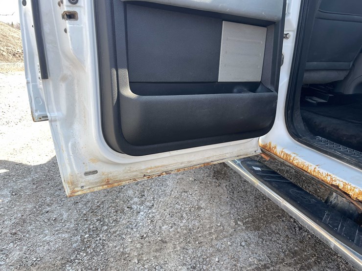 #5671-•-2012-f150-xlt-4x4-crew-cab-(has-wi-title)-image-29