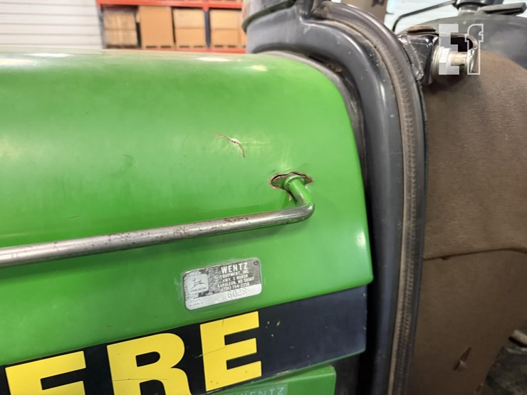 1989-john-deere-4455-image-17