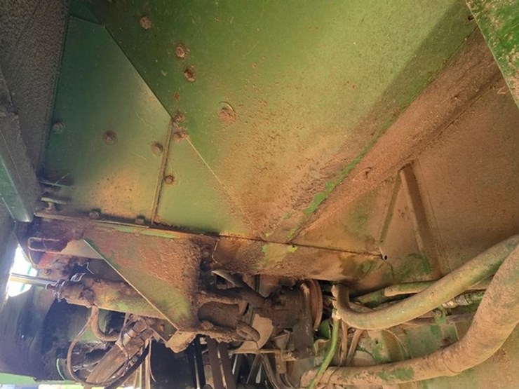 john-deere-6600-image-37