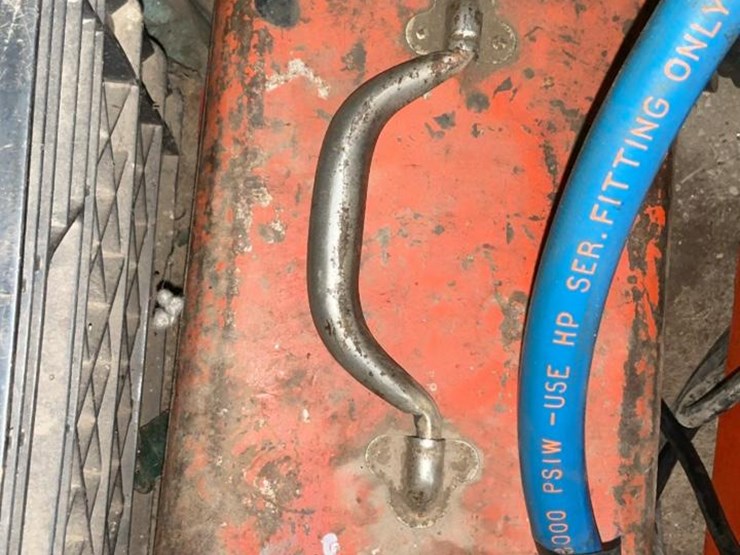 #235-•-hydraulic-pump,-tools,-and-parts-image-10