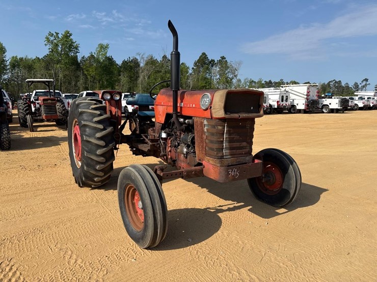 massey-ferguson-175-image-1