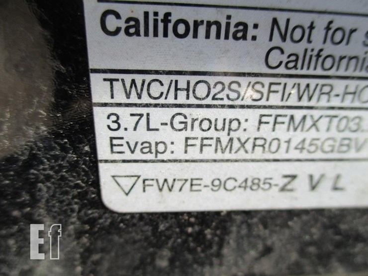 2015-ford-explorer-image-6