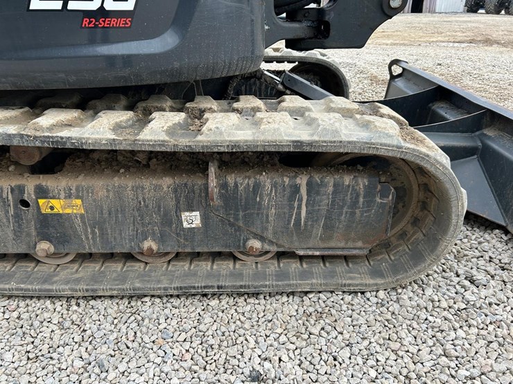 2022-bobcat-e50-image-14