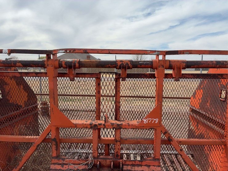 heavy-duty-steel-rock-bucket-grapple-attachment,-approx.-8-ft-wide-image-11