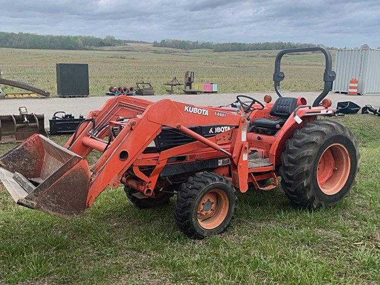 kubota-l3710-image-1