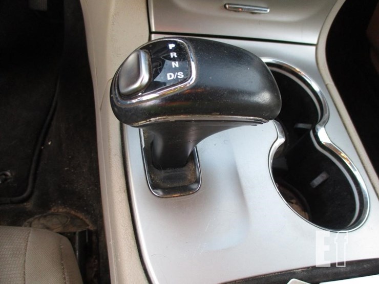 2014-jeep-grand-cherokee-image-11