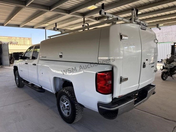 2016-chevrolet-silverado-2500hd-image-6