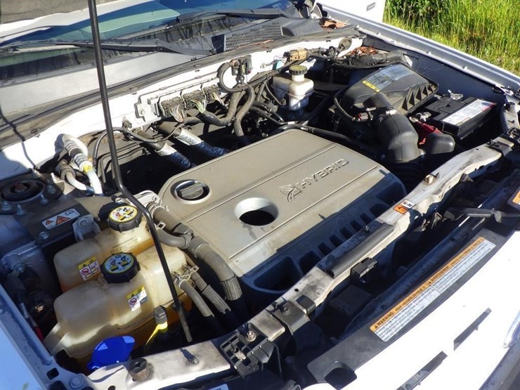 2011-ford-escape-image-11