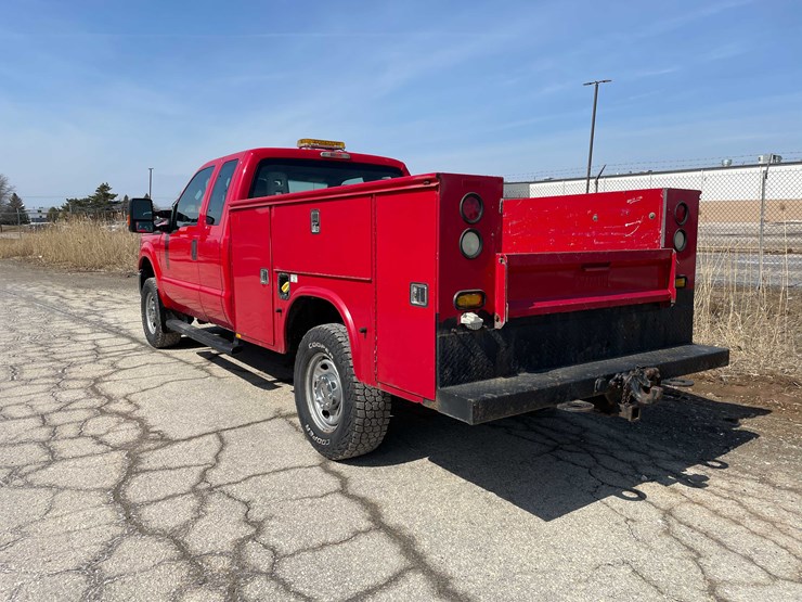 #5678-•-2015-f250-4x4-extended-cab-(has-wi-title)-image-7