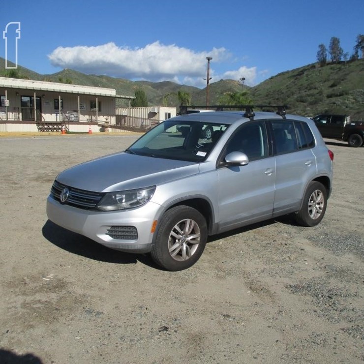 2013 VOLKSWAGEN TIGUAN