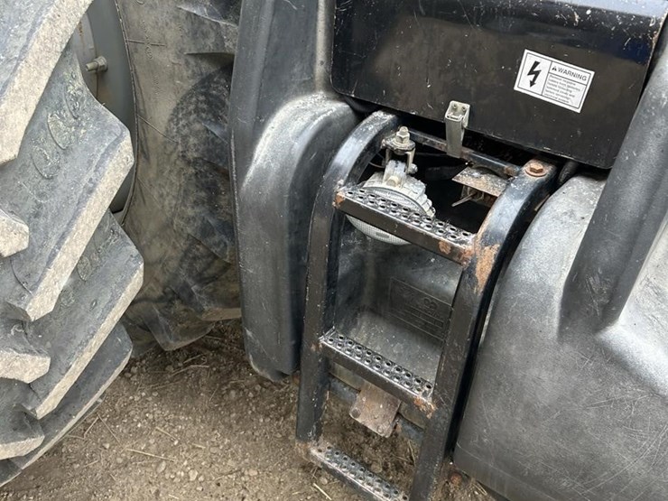 2005-challenger-mt665b-image-38