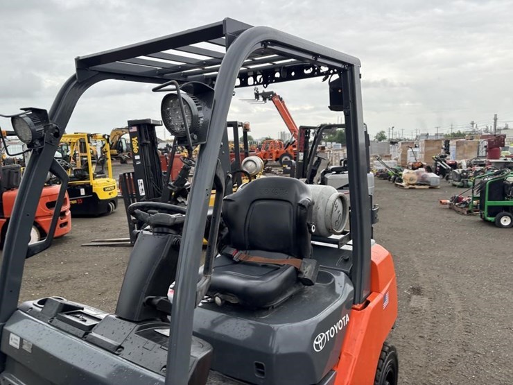 toyota-8fgu25-image-15