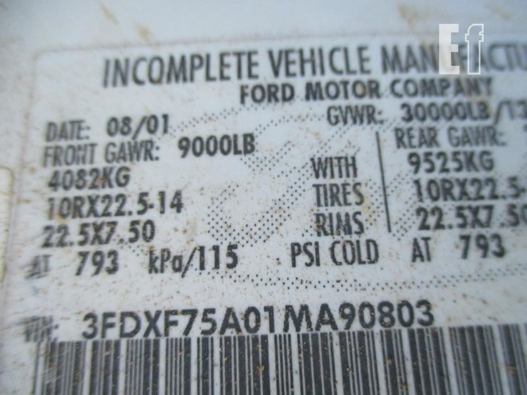 2001-ford-f750-image-21