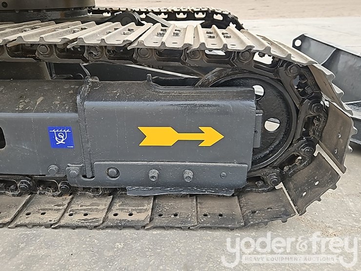 2016-komatsu-pc56-7-image-12