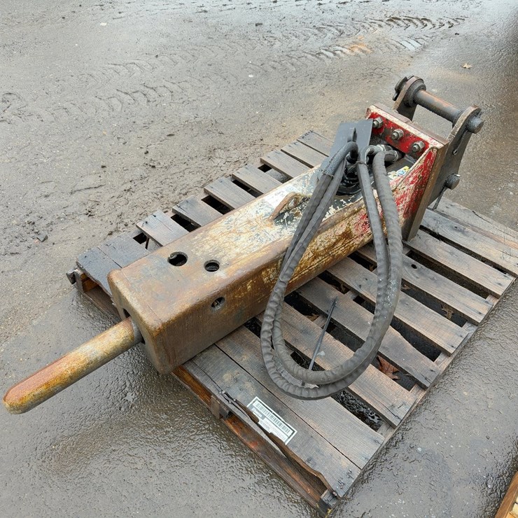 CHICAGO PNEUMATIC RX6 HYDRAULIC BREAKER HAMMER