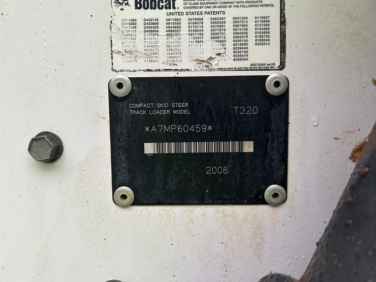 bobcat-t320-image-15