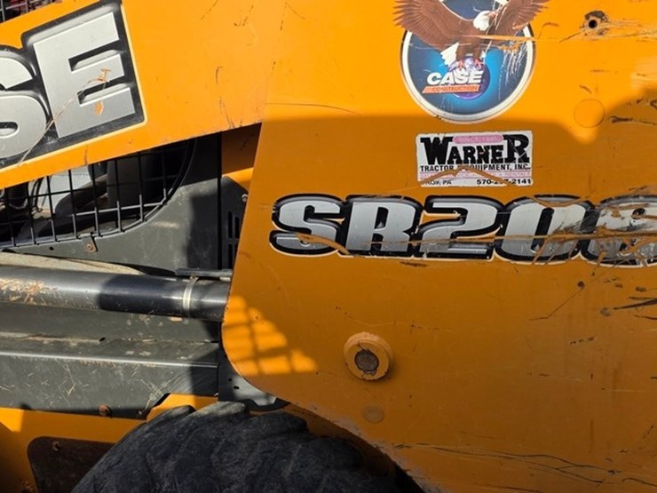 2011-case-sr200-image-21