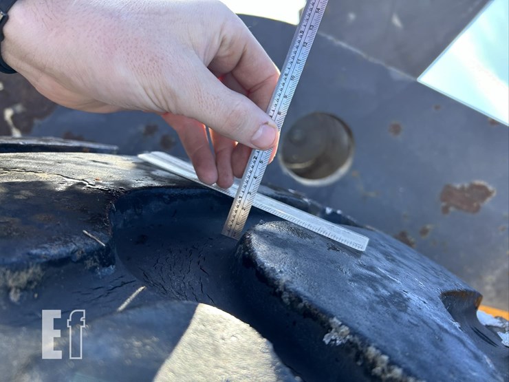 1997-volvo-l90c-image-14