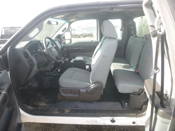 2011-ford-f250-image-9