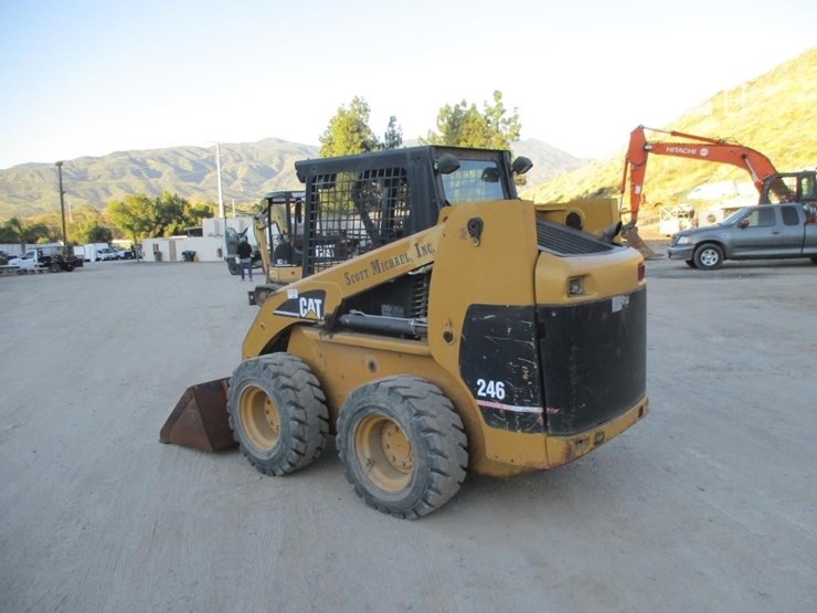 2002-caterpillar-246d-image-4