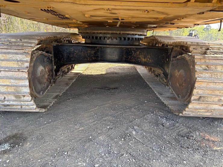 2018-caterpillar-336fl-image-18