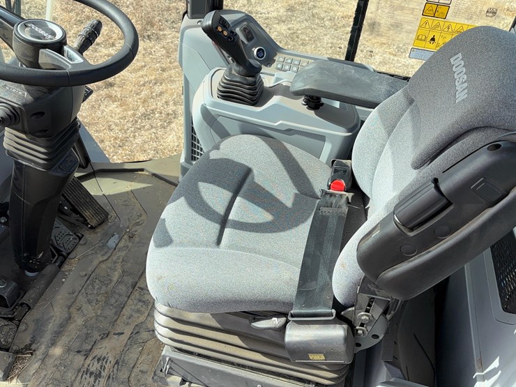 2022-develon-dl220-7-image-17