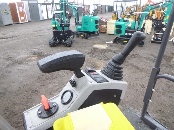 aboss-gh25-hydraulic-excavator-image-21