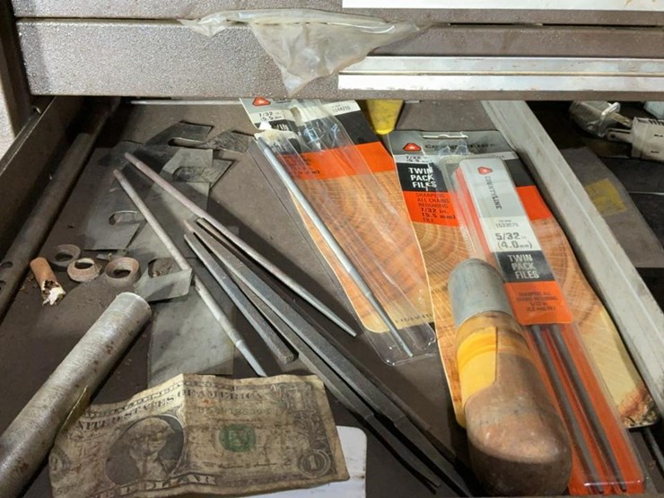 #228-•-tool-chest-and-contents-image-14