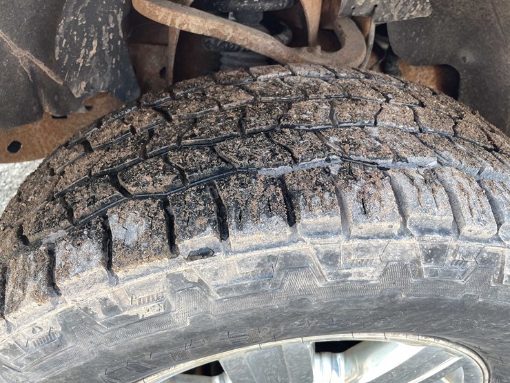 #5671-•-2012-f150-xlt-4x4-crew-cab-(has-wi-title)-image-14