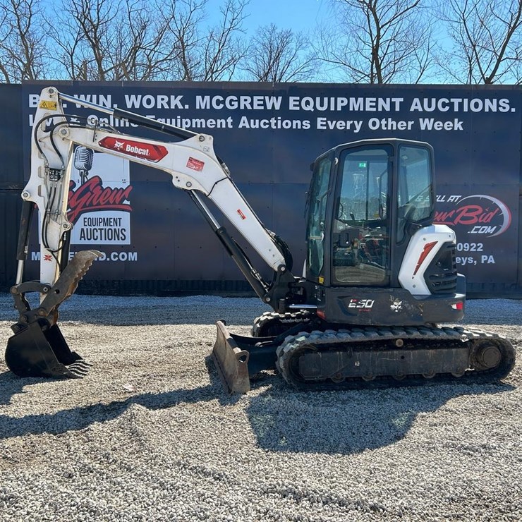 2022 BOBCAT E50