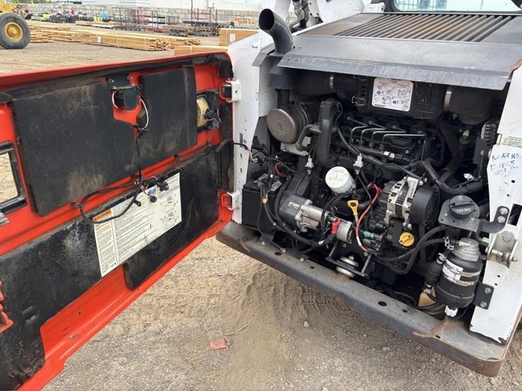 2018-bobcat-s595-image-32