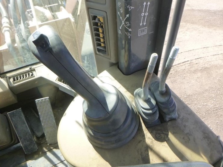 2004-case-721d-image-26