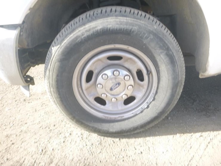 2017-ford-f250-image-16