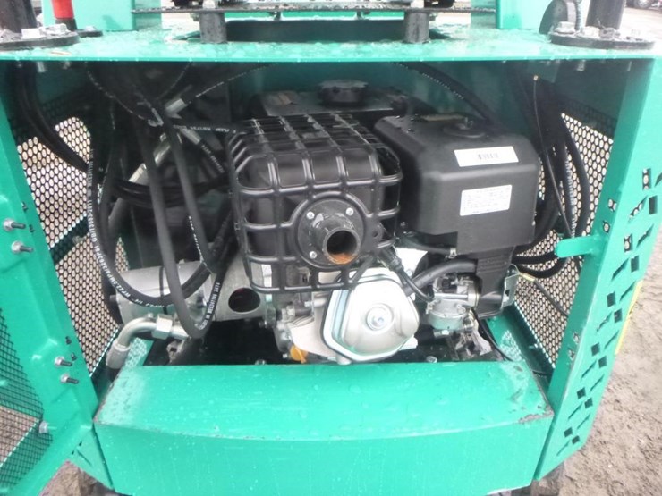 2026-agt-mh12rx-hydraulic-excavator-image-24