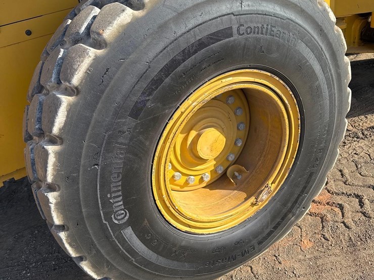 2020-caterpillar-938m-image-20