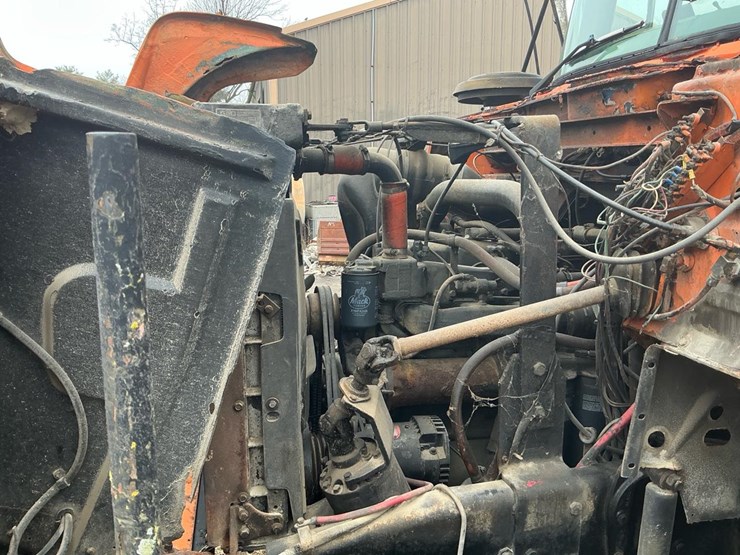 #303-•-mack-crane-truck-image-10