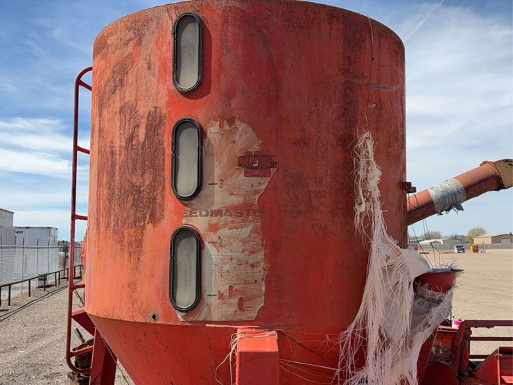 red-portable-pto-driven-feed-grinder-mixer,-steel-construction-image-22