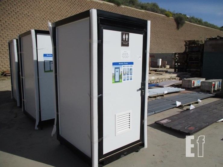 51"x43"x89"-single-stall-restroom-image-2