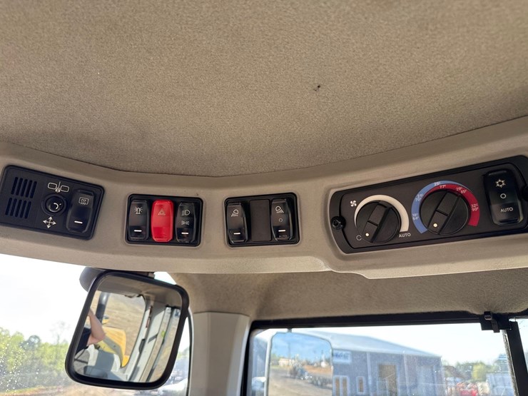 2020-caterpillar-938m-image-29