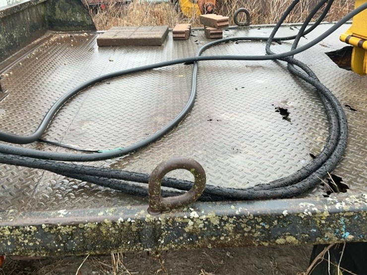 #301-•-1980-ford-k604-flatbed-truck-image-31